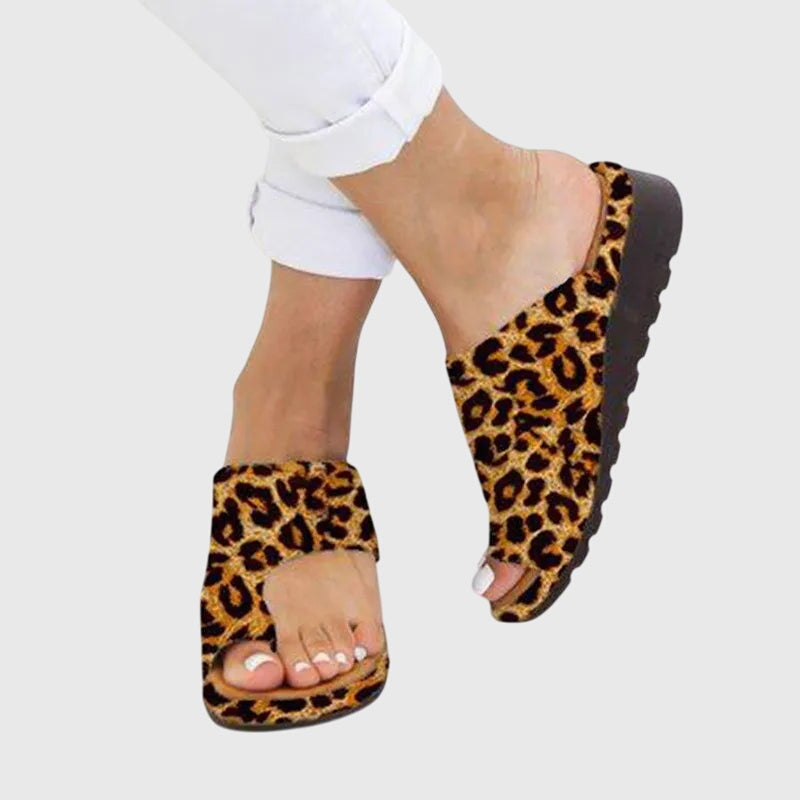 #Color_Leopardo
