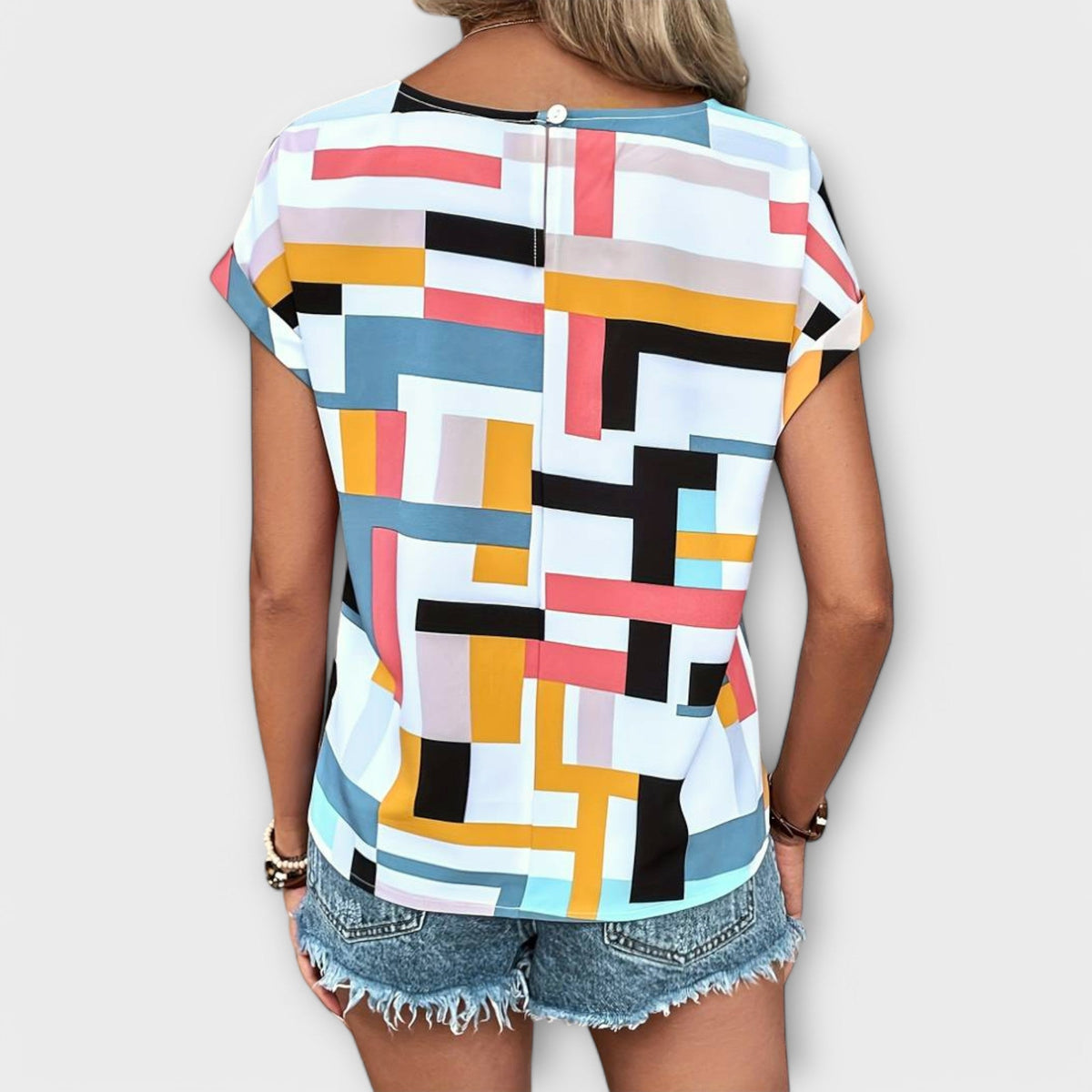 Crew Neck Short Sleeve Blouse