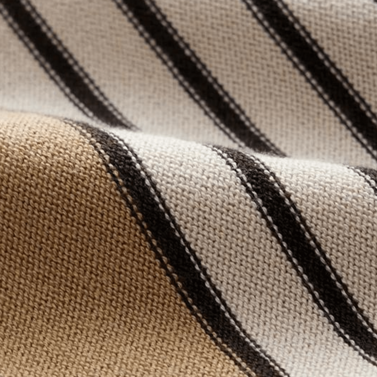 Button-Fastening Polo Shirt
